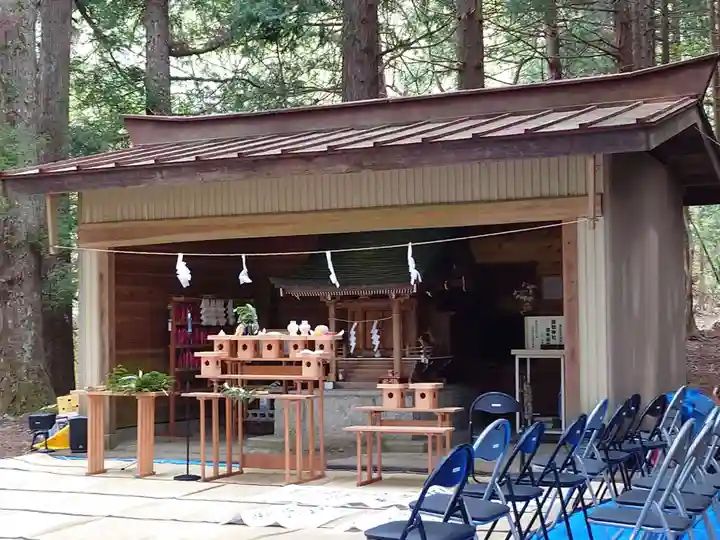 雛鶴神社(山梨県)