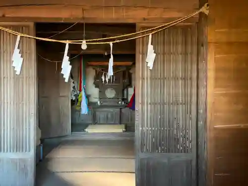 稲荷神社の本殿