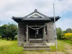 西神社の本殿