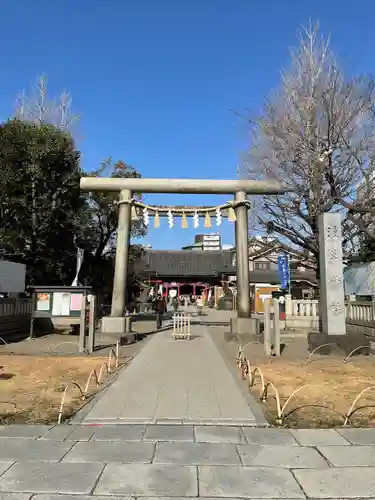 浅草神社の鳥居