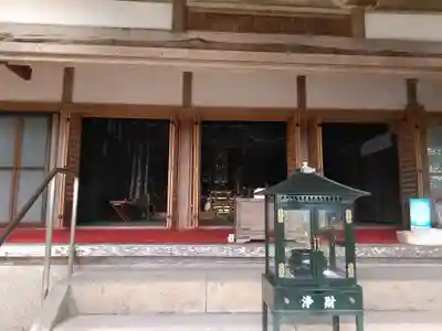 長安寺の本殿・本堂
