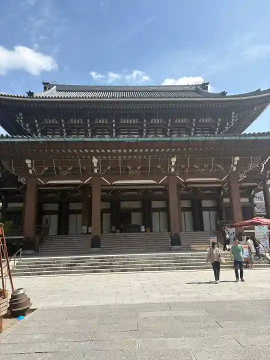 真宗大谷派名古屋別院の{uncategorized: "未分類", other: "その他", undefined: "問題あり", building: "その他建物", grave: "お墓", sacred_gate: "鳥居", guardian: "狛犬", statue: "像", buddha: "仏像", history: "歴史", nature: "自然", garden: "庭園", animal: "動物", pagoda: "塔", temizu: "手水舎", mountain_gate: "山門・神門", sanctuary: "本殿・本堂", subordinate: "末社・摂社", art: "芸術", scenery: "景色", jizo: "地蔵", ema: "絵馬", goshuin: "御朱印", omikuji: "おみくじ", items: "授与品その他", amulet: "お守り", goshuincho: "御朱印帳", eats: "食事", festival: "お祭り", votive_dance: "神楽", shichigosan: "七五三参", wedding: "結婚式", experience: "体験その他", initially: "初詣", around: "周辺", anti_infection: "感染症対策"}