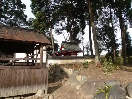 平群坐紀氏神社の本殿