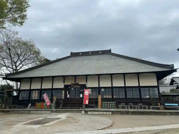 常楽寺の{uncategorized: "未分類", other: "その他", undefined: "問題あり", building: "その他建物", grave: "お墓", sacred_gate: "鳥居", guardian: "狛犬", statue: "像", buddha: "仏像", history: "歴史", nature: "自然", garden: "庭園", animal: "動物", pagoda: "塔", temizu: "手水舎", mountain_gate: "山門・神門", sanctuary: "本殿・本堂", subordinate: "末社・摂社", art: "芸術", scenery: "景色", jizo: "地蔵", ema: "絵馬", goshuin: "御朱印", omikuji: "おみくじ", items: "授与品その他", amulet: "お守り", goshuincho: "御朱印帳", eats: "食事", festival: "お祭り", votive_dance: "神楽", shichigosan: "七五三参", wedding: "結婚式", experience: "体験その他", initially: "初詣", around: "周辺", anti_infection: "感染症対策"}