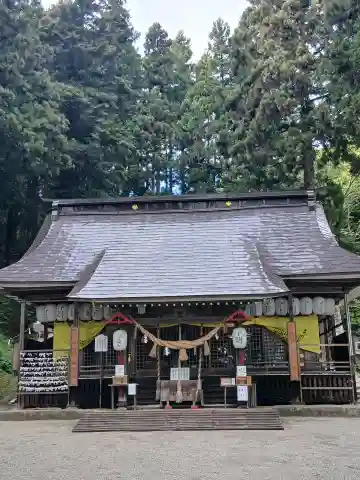 梨郷神社の{uncategorized: "未分類", other: "その他", undefined: "問題あり", building: "その他建物", grave: "お墓", sacred_gate: "鳥居", guardian: "狛犬", statue: "像", buddha: "仏像", history: "歴史", nature: "自然", garden: "庭園", animal: "動物", pagoda: "塔", temizu: "手水舎", mountain_gate: "山門・神門", sanctuary: "本殿・本堂", subordinate: "末社・摂社", art: "芸術", scenery: "景色", jizo: "地蔵", ema: "絵馬", goshuin: "御朱印", omikuji: "おみくじ", items: "授与品その他", amulet: "お守り", goshuincho: "御朱印帳", eats: "食事", festival: "お祭り", votive_dance: "神楽", shichigosan: "七五三参", wedding: "結婚式", experience: "体験その他", initially: "初詣", around: "周辺", anti_infection: "感染症対策"}