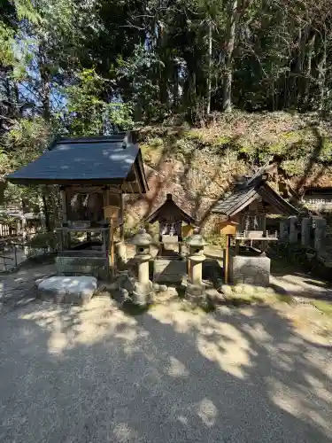 玉作湯神社の{uncategorized: "未分類", other: "その他", undefined: "問題あり", building: "その他建物", grave: "お墓", sacred_gate: "鳥居", guardian: "狛犬", statue: "像", buddha: "仏像", history: "歴史", nature: "自然", garden: "庭園", animal: "動物", pagoda: "塔", temizu: "手水舎", mountain_gate: "山門・神門", sanctuary: "本殿・本堂", subordinate: "末社・摂社", art: "芸術", scenery: "景色", jizo: "地蔵", ema: "絵馬", goshuin: "御朱印", omikuji: "おみくじ", items: "授与品その他", amulet: "お守り", goshuincho: "御朱印帳", eats: "食事", festival: "お祭り", votive_dance: "神楽", shichigosan: "七五三参", wedding: "結婚式", experience: "体験その他", initially: "初詣", around: "周辺", anti_infection: "感染症対策"}