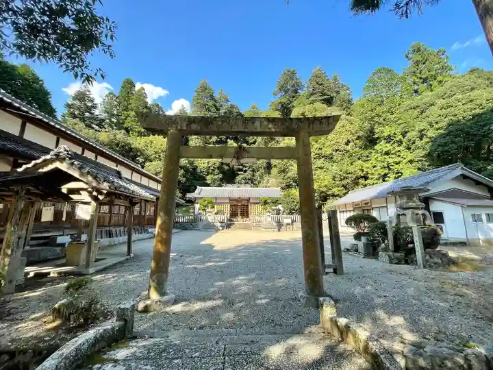 穴石神社(三重県)