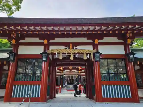 静岡浅間神社の山門・神門