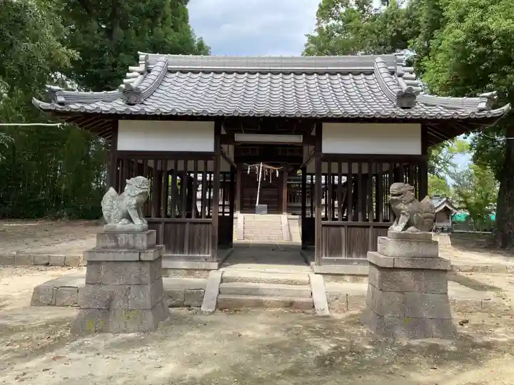 荒見神社の本殿・本堂