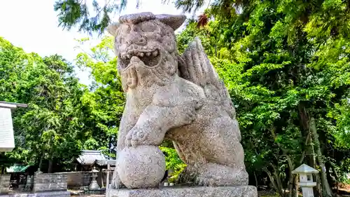 入見神社の狛犬