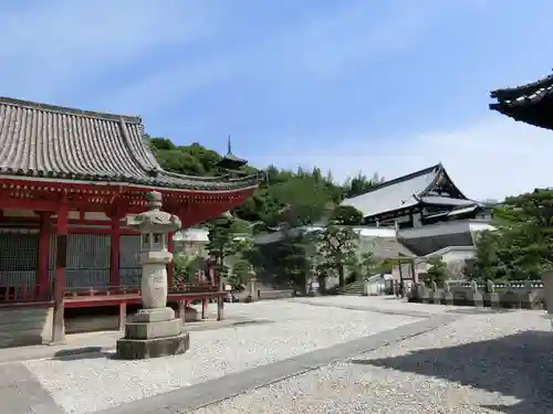 西国寺の建物その他