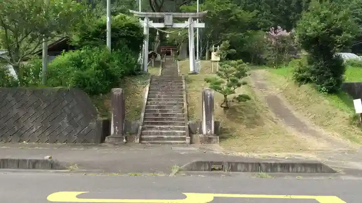 三輪神社のその他建物