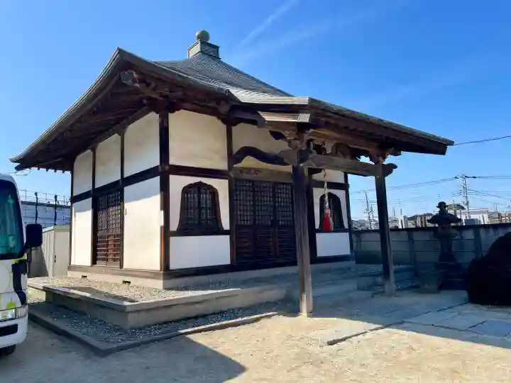 天王院の{uncategorized: "未分類", other: "その他", undefined: "問題あり", building: "その他建物", grave: "お墓", sacred_gate: "鳥居", guardian: "狛犬", statue: "像", buddha: "仏像", history: "歴史", nature: "自然", garden: "庭園", animal: "動物", pagoda: "塔", temizu: "手水舎", mountain_gate: "山門・神門", sanctuary: "本殿・本堂", subordinate: "末社・摂社", art: "芸術", scenery: "景色", jizo: "地蔵", ema: "絵馬", goshuin: "御朱印", omikuji: "おみくじ", items: "授与品その他", amulet: "お守り", goshuincho: "御朱印帳", eats: "食事", festival: "お祭り", votive_dance: "神楽", shichigosan: "七五三参", wedding: "結婚式", experience: "体験その他", initially: "初詣", around: "周辺", anti_infection: "感染症対策"}