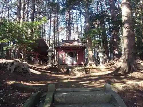 熊野神社の本殿・本堂