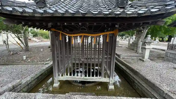郷里神社のその他建物