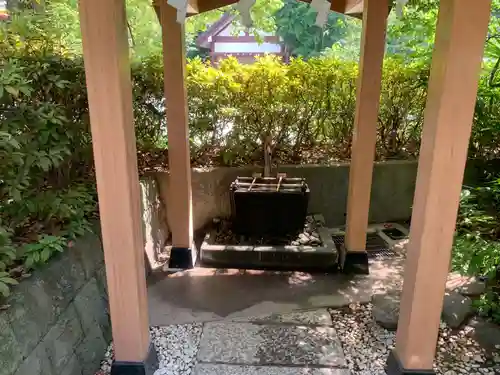 稲毛神社の手水舎