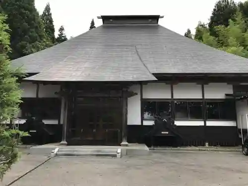 洞春院の建物その他