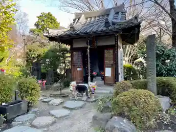 西向聖観世音菩薩のその他建物