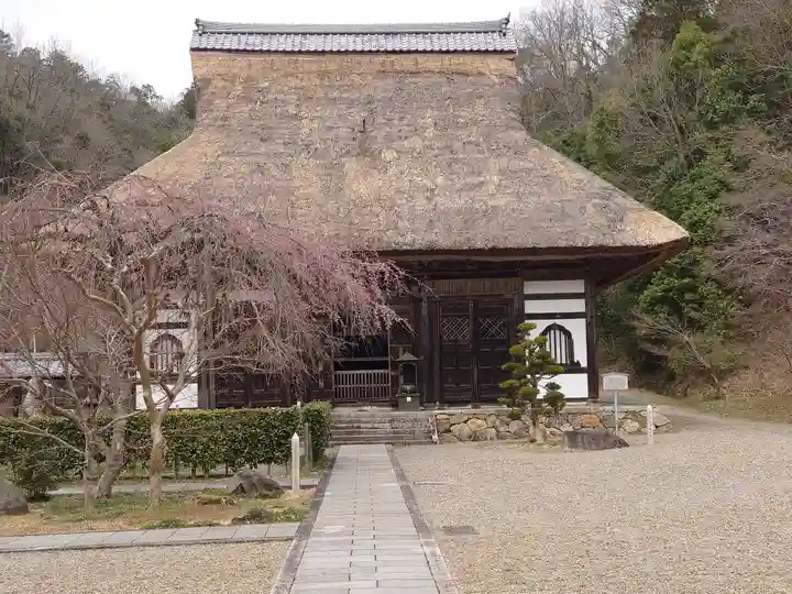 安国寺の本殿・本堂