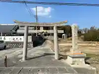上内膳八幡神社の{uncategorized: "未分類", other: "その他", undefined: "問題あり", building: "その他建物", grave: "お墓", sacred_gate: "鳥居", guardian: "狛犬", statue: "像", buddha: "仏像", history: "歴史", nature: "自然", garden: "庭園", animal: "動物", pagoda: "塔", temizu: "手水舎", mountain_gate: "山門・神門", sanctuary: "本殿・本堂", subordinate: "末社・摂社", art: "芸術", scenery: "景色", jizo: "地蔵", ema: "絵馬", goshuin: "御朱印", omikuji: "おみくじ", items: "授与品その他", amulet: "お守り", goshuincho: "御朱印帳", eats: "食事", festival: "お祭り", votive_dance: "神楽", shichigosan: "七五三参", wedding: "結婚式", experience: "体験その他", initially: "初詣", around: "周辺", anti_infection: "感染症対策"}