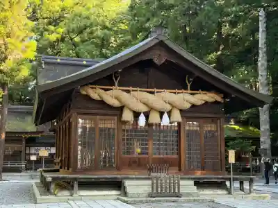 諏訪大社下社春宮(長野県)