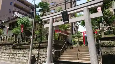 妻戀神社の鳥居
