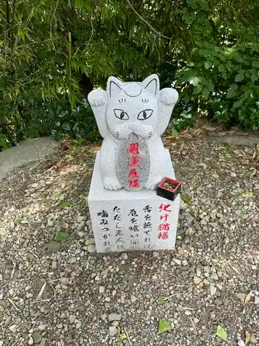 鹿角八坂神社の像