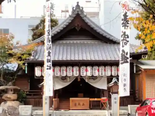 空鞘稲生神社の本殿