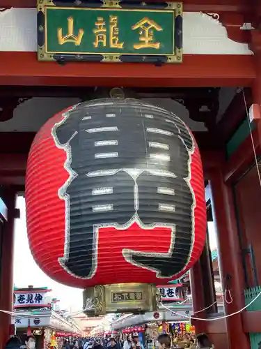 浅草寺の山門