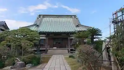 九品寺の本殿・本堂