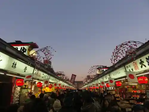 浅草寺の景色