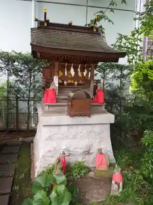 成子天神社の末社・摂社