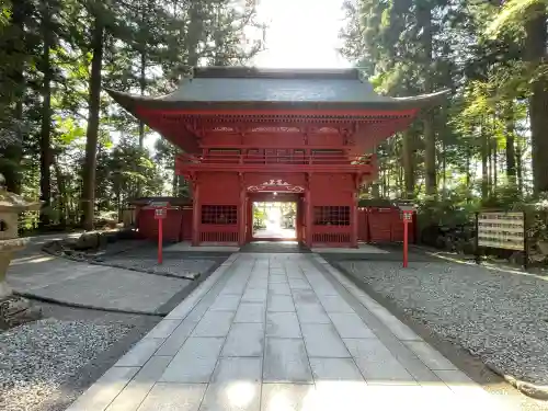 富士山東口本宮 冨士浅間神社の{uncategorized: "未分類", other: "その他", undefined: "問題あり", building: "その他建物", grave: "お墓", sacred_gate: "鳥居", guardian: "狛犬", statue: "像", buddha: "仏像", history: "歴史", nature: "自然", garden: "庭園", animal: "動物", pagoda: "塔", temizu: "手水舎", mountain_gate: "山門・神門", sanctuary: "本殿・本堂", subordinate: "末社・摂社", art: "芸術", scenery: "景色", jizo: "地蔵", ema: "絵馬", goshuin: "御朱印", omikuji: "おみくじ", items: "授与品その他", amulet: "お守り", goshuincho: "御朱印帳", eats: "食事", festival: "お祭り", votive_dance: "神楽", shichigosan: "七五三参", wedding: "結婚式", experience: "体験その他", initially: "初詣", around: "周辺", anti_infection: "感染症対策"}