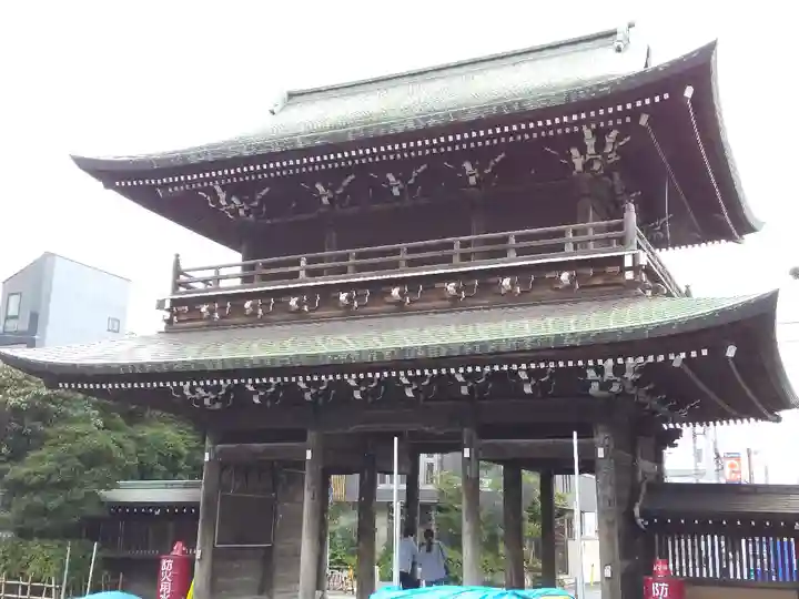 川崎大師(平間寺)の山門・神門