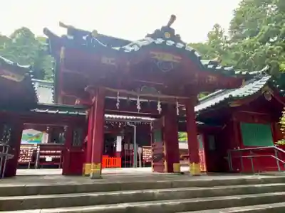 箱根神社の山門・神門