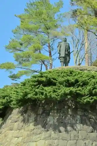 春日山神社(新潟県)