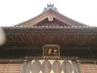 石山神社の本殿・本堂