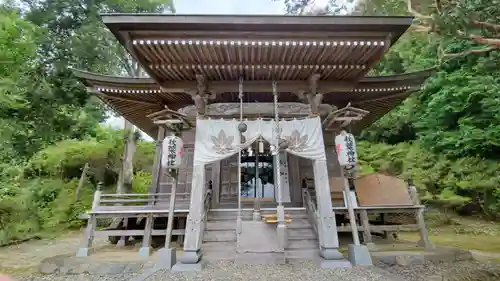 秋葉神社の本殿