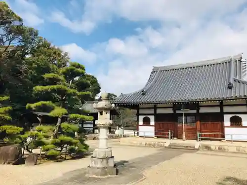 野中寺の本殿・本堂