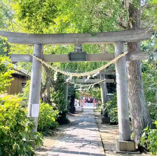 越谷香取神社の鳥居