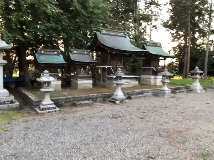 乎加神社の末社・摂社