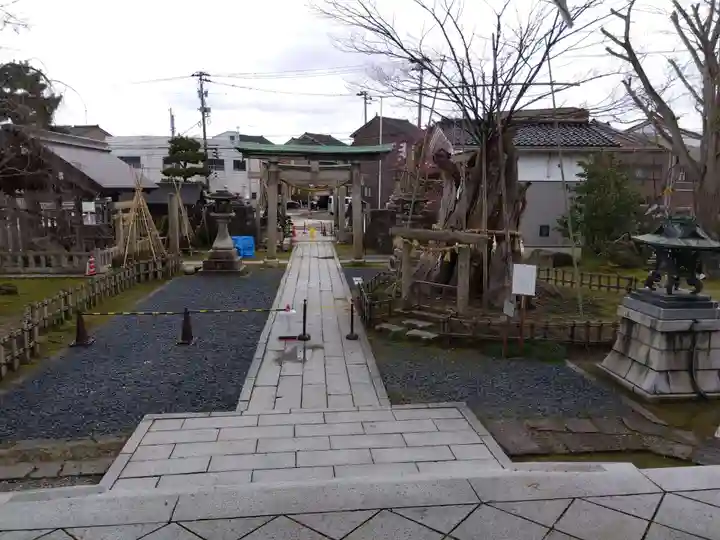 有礒正八幡宮(富山県)