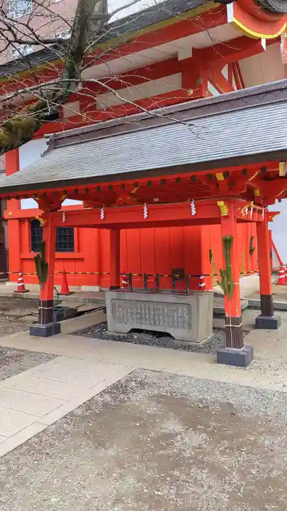 花園神社の手水舎