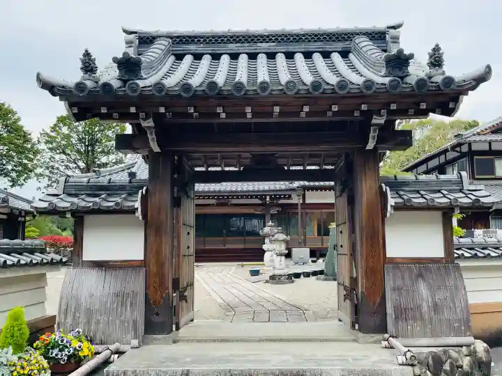 善福寺の{uncategorized: "未分類", other: "その他", undefined: "問題あり", building: "その他建物", grave: "お墓", sacred_gate: "鳥居", guardian: "狛犬", statue: "像", buddha: "仏像", history: "歴史", nature: "自然", garden: "庭園", animal: "動物", pagoda: "塔", temizu: "手水舎", mountain_gate: "山門・神門", sanctuary: "本殿・本堂", subordinate: "末社・摂社", art: "芸術", scenery: "景色", jizo: "地蔵", ema: "絵馬", goshuin: "御朱印", omikuji: "おみくじ", items: "授与品その他", amulet: "お守り", goshuincho: "御朱印帳", eats: "食事", festival: "お祭り", votive_dance: "神楽", shichigosan: "七五三参", wedding: "結婚式", experience: "体験その他", initially: "初詣", around: "周辺", anti_infection: "感染症対策"}