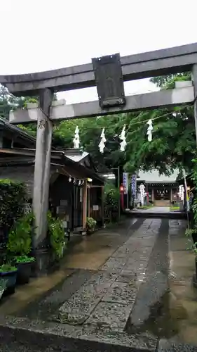 新倉氷川八幡神社の鳥居