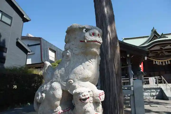 杉山神社の狛犬