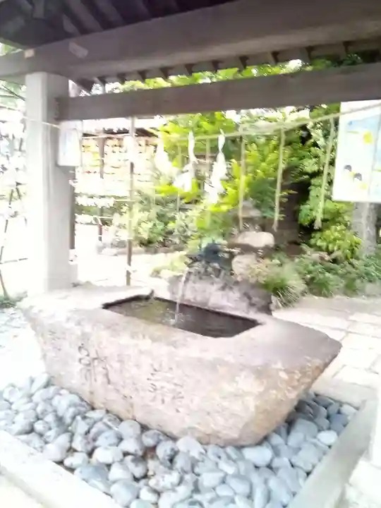 菊田神社の手水舎