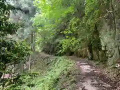 龍鎮神社の建物その他