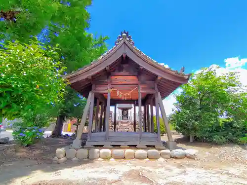 江嵜社（江崎神社）の本殿