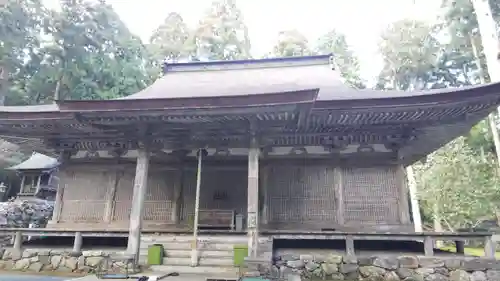 明通寺の本殿